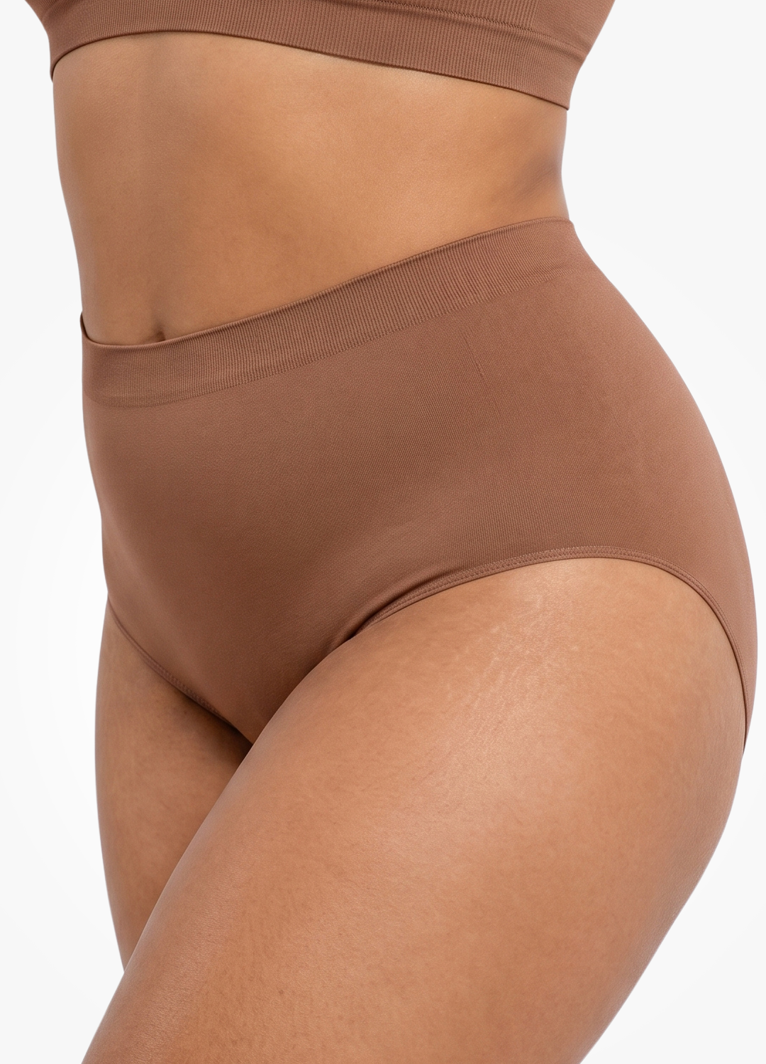Essential Maxi Brief