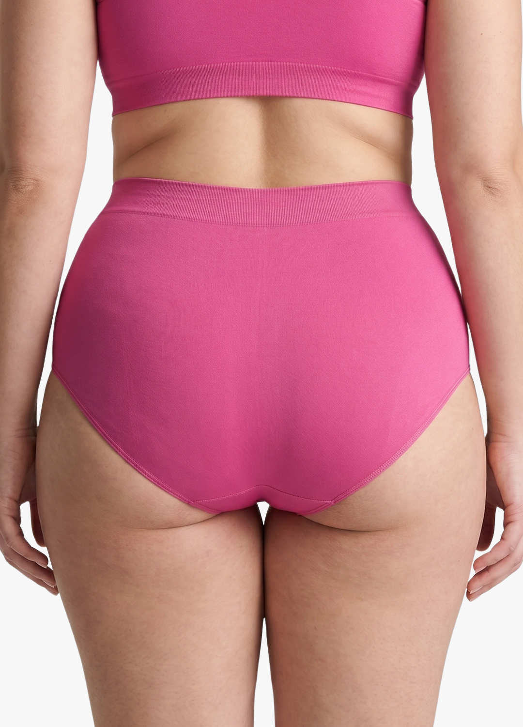 Essential Maxi Brief